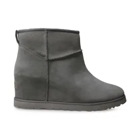 UGG Classic Femme Mini Geyser Boots - Women's